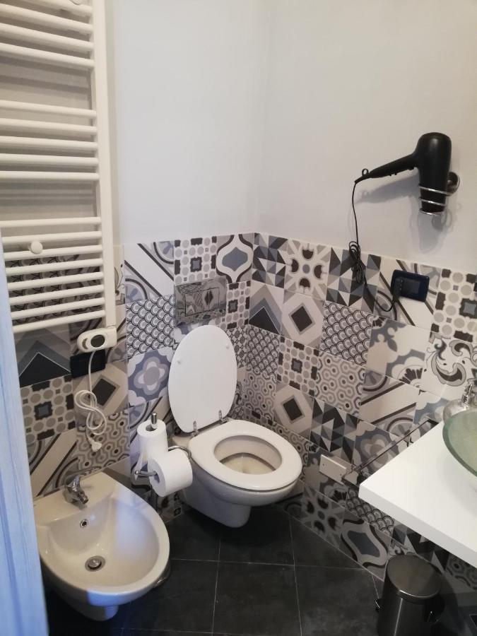 Chambre Double ou Lits Jumeaux avec Salle de Bains Privative