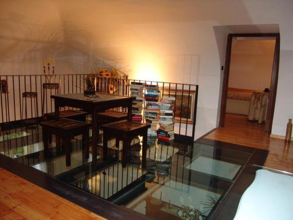 Double Room 2 Extra Beds