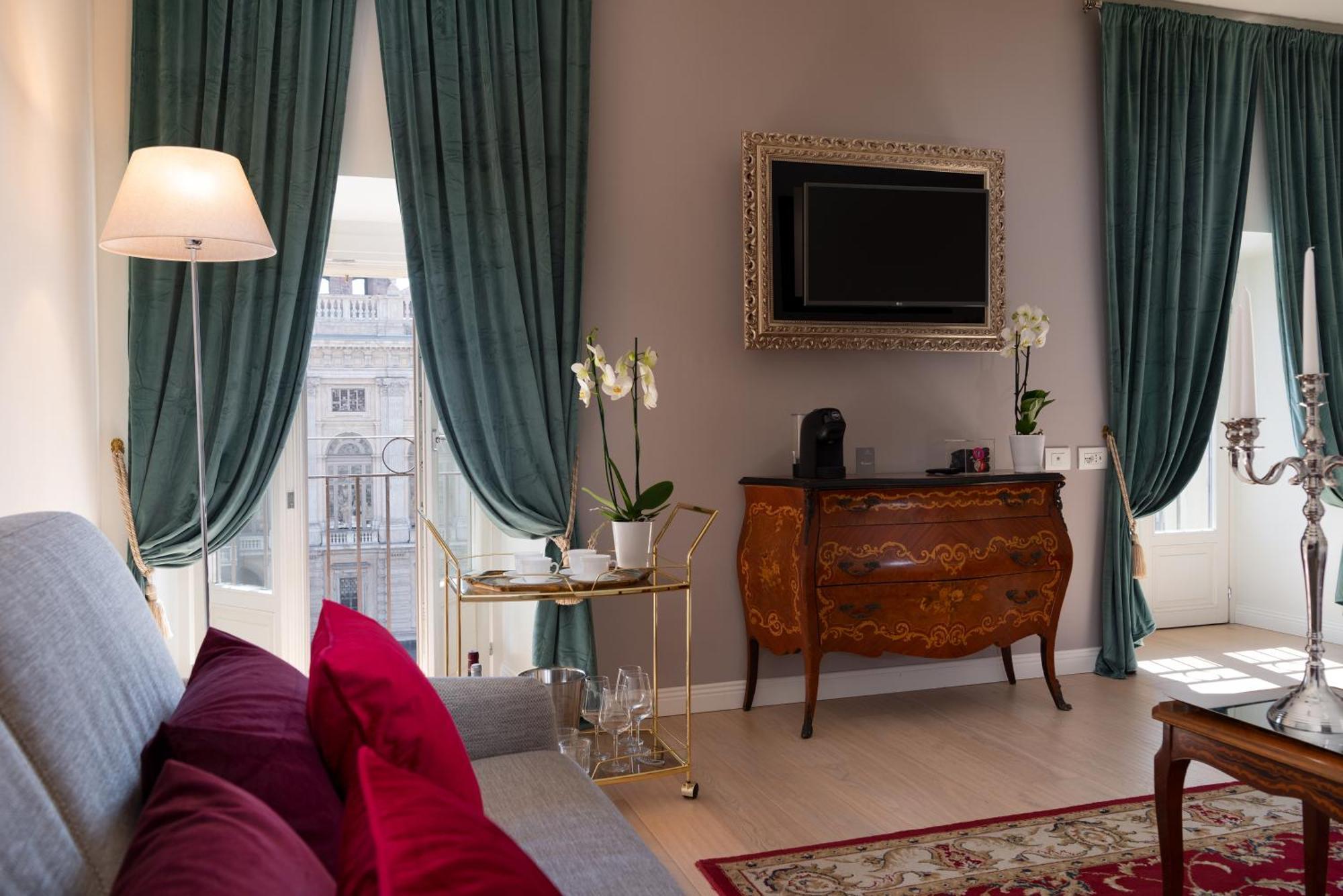 Deluxe Double Room Castle View