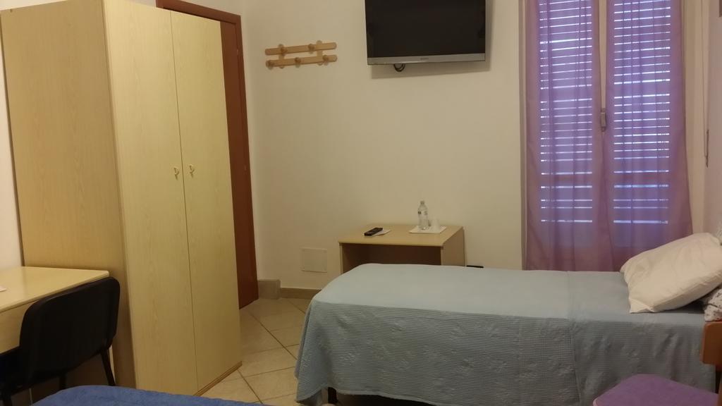 Chambre Triple avec Salle de Bains Privative
